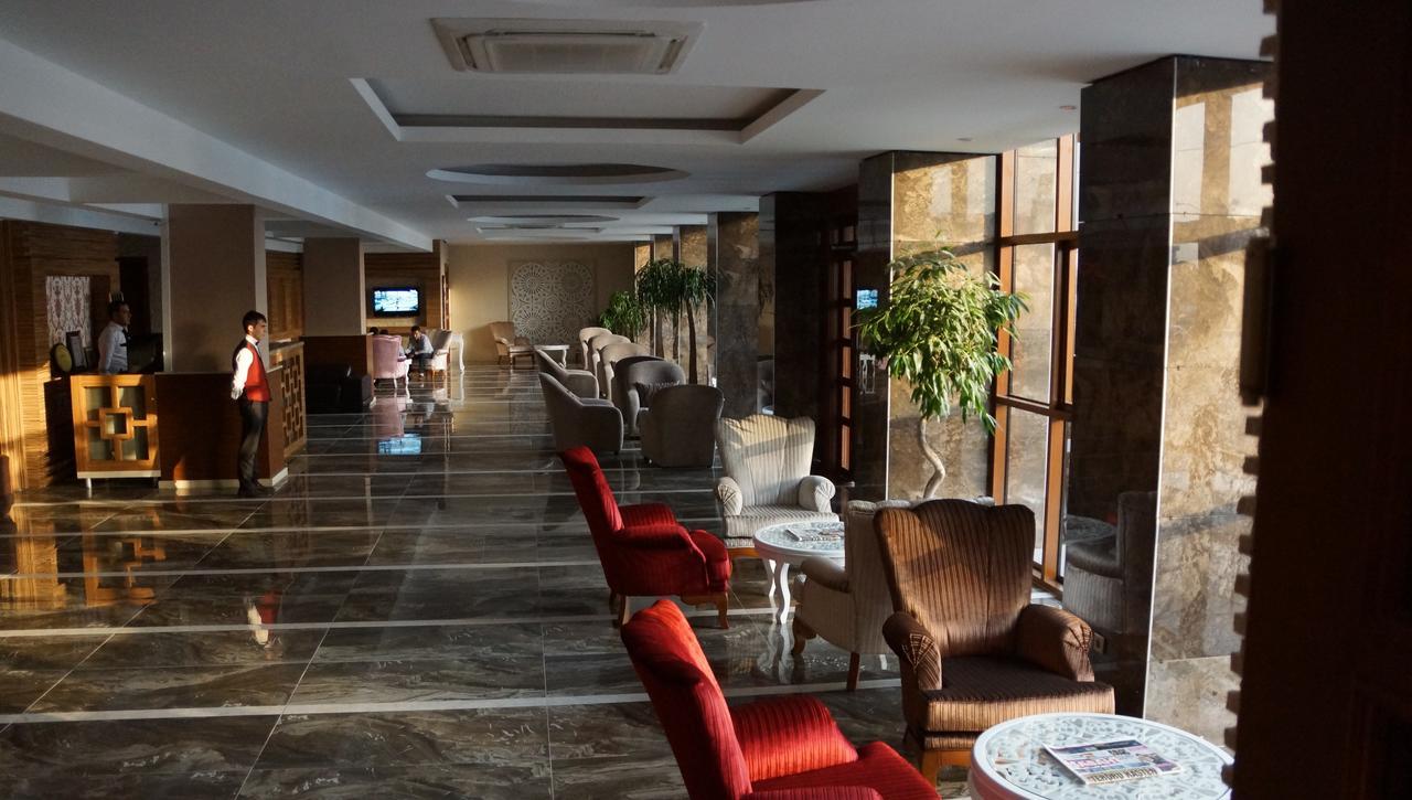 Mesa Hotel Batman Eksteriør billede